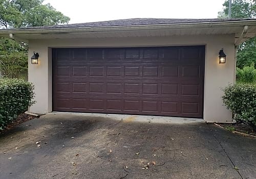 Advanced Garages in Deltona, FL showcases various garage door projects.